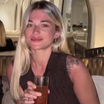 Isabelle Perry - Facebook