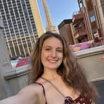 Isabelle Perry - Facebook