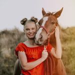 Isabelle Randall - @izzee_bell - Instagram