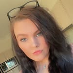 Isabelle Sharp - @izzy_sharpie - Instagram
