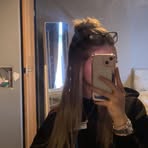 Isabelle Steele - Facebook