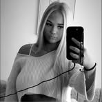 Isabelle Summers - Facebook