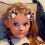 Isabelle Ward - @isabelle.ward.7169 - Instagram