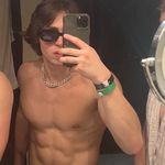 Isaiah - @isaiah_berg - Instagram