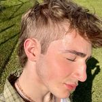 isaiah - @isaiah_hollinger - Instagram
