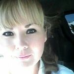 isela Robles - @chachis12364 - Instagram