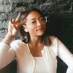 Isha Gúruñg - @i.s.u_2343 - Instagram