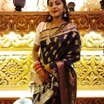 Isha Paul - @ishapaul8913 - Instagram