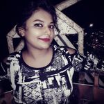 isha paul - @isha_paul_2000 - Instagram
