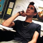 Isidro Mata - @isidro22xx - Instagram
