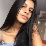 isis Barroso - @isis.barrosos - Instagram