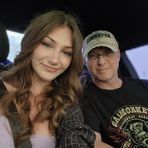 Isis Berry - Facebook