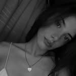 Isis Castro - @isis_caastro - Instagram