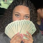 Isis Wilson - @isiswilson57 - Instagram