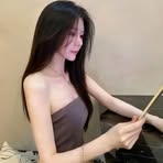 Isla Cole - Facebook