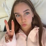 ̠i̠̠s̠̠l̠a̠ ̠c̠̠o̠̠l̠̠e̠ 👸 - @izislaa - Instagram