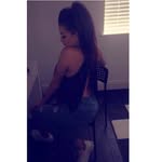 @_islahenderson - Instagram