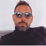 @islah_enderson - Instagram