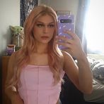 Isla Morton - Facebook