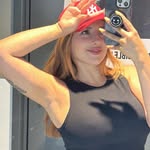 Isla Wagner - @islathecreatoran - Instagram
