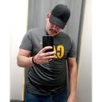 Dennis Ivan - @dennisivanmitrop - Instagram