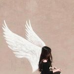 Ivon Velez. - @fluttershy.25 - Instagram