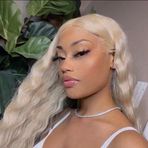 Ivy Ivory - Facebook