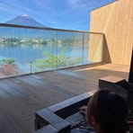 Ivy Hui - Facebook