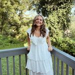 ivy :)) - @ivy.poston - Instagram