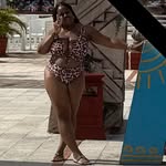 Iyanna Johnson - @_beadie - Instagram