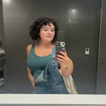 izzy - @izzy.goldstein27 - Instagram