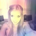 Izzy Squires - @izzysquiresx - Instagram