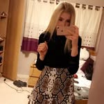 Izzy Squires - @izzy_squires - Instagram