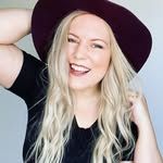 Jackie Hogle - @jacquelinebeth87 - Instagram
