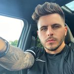 Jack Jones - @jjjackjones - Instagram