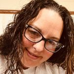 Jackie Newlin - @jackienewlin52 - Instagram