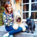 Jackie Blum - @fa_fun_briards - Instagram