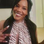 Jackie Chesson - @j___chesson - Instagram