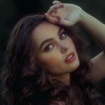 Jackie Wyers Daily - @jackiewdaily - Instagram