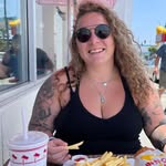 jackie Deaton - @jacq_deaton99 - Instagram