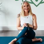 Jackie Halford - @yogaandwellnesswithjackie - Instagram