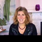 Jackie Hampton - @jaxbathblog - Instagram