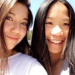 Jackie & Hannah - @jackieandbanana - Instagram