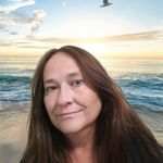 Jackie Hendricks - @jackie.hendricks.75 - Instagram