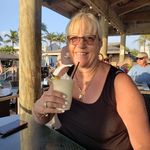 Jackie Holder Vandevelde - @jackieholdervandevelde - Instagram