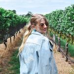 Jackie (LoRe) McNulty - @jackieelore - Instagram
