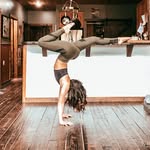 Jackie Purvis - @jackiepurvisupsidedown - Instagram