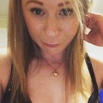 Jackie Steffens - @jakjak1983 - Instagram