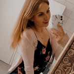 JACKIE - @jackie_____wallis.zty - Instagram