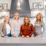 Jaclyn Horne| Marianna Nikolaev | Tarah Nielsen Edmonton Realtor - @smartmovesyeg - Instagram